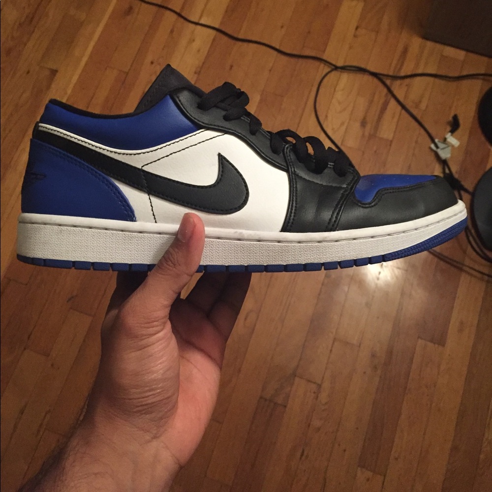 Jordan 1 Low Royals Size 10
